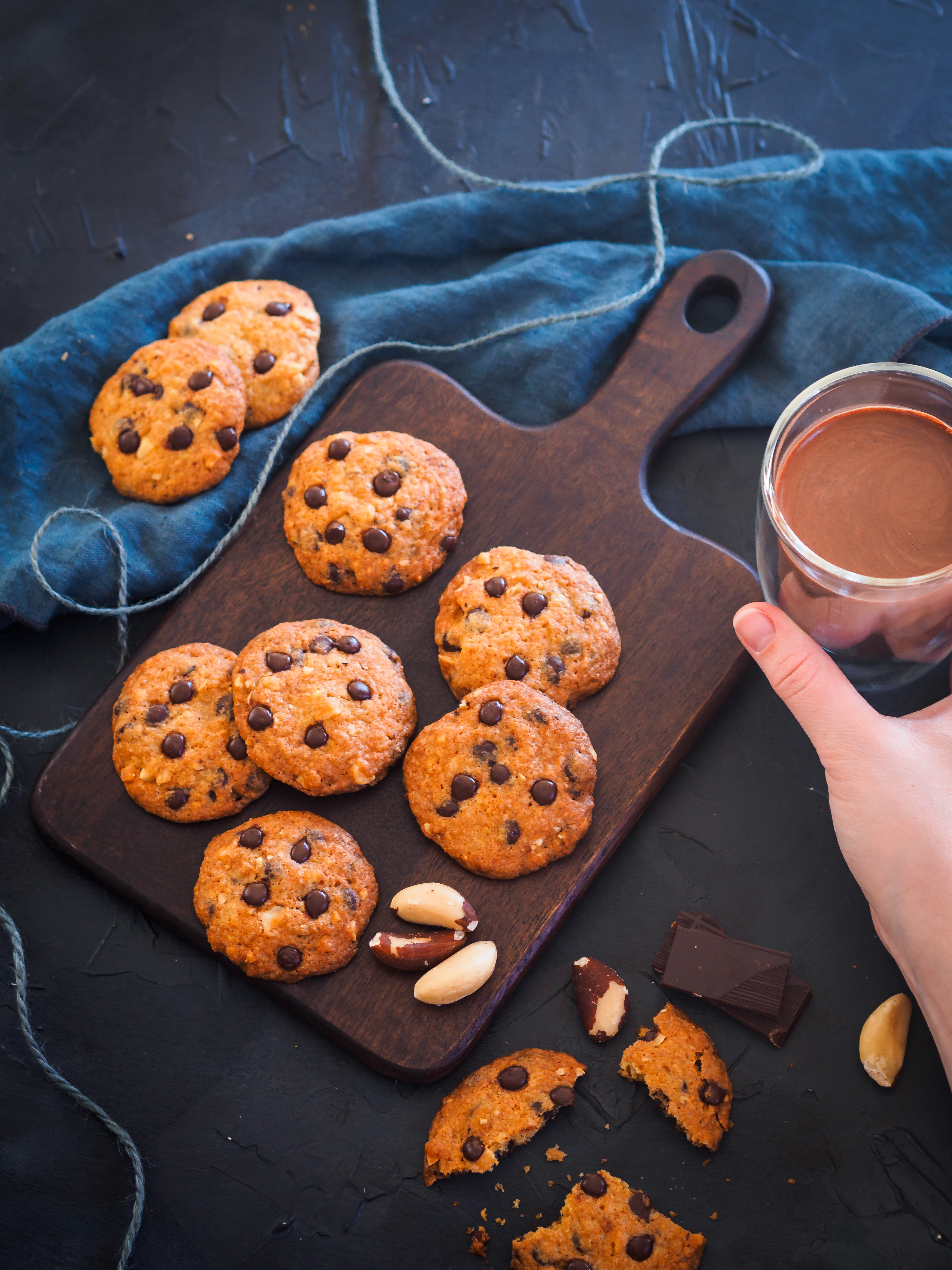 Schokocookies mit Paranüssen