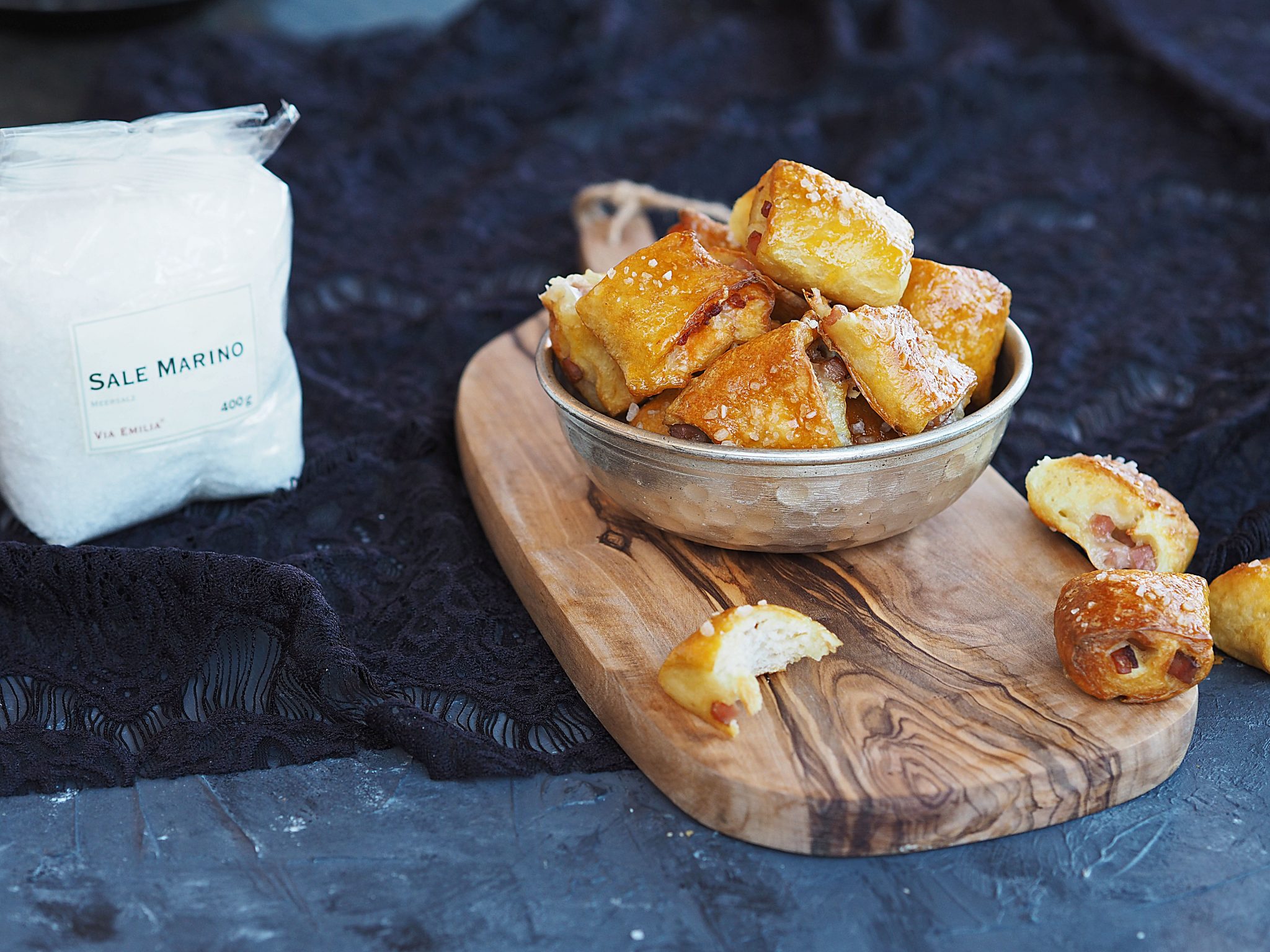 Pretzel bites mit Schinken und Käse