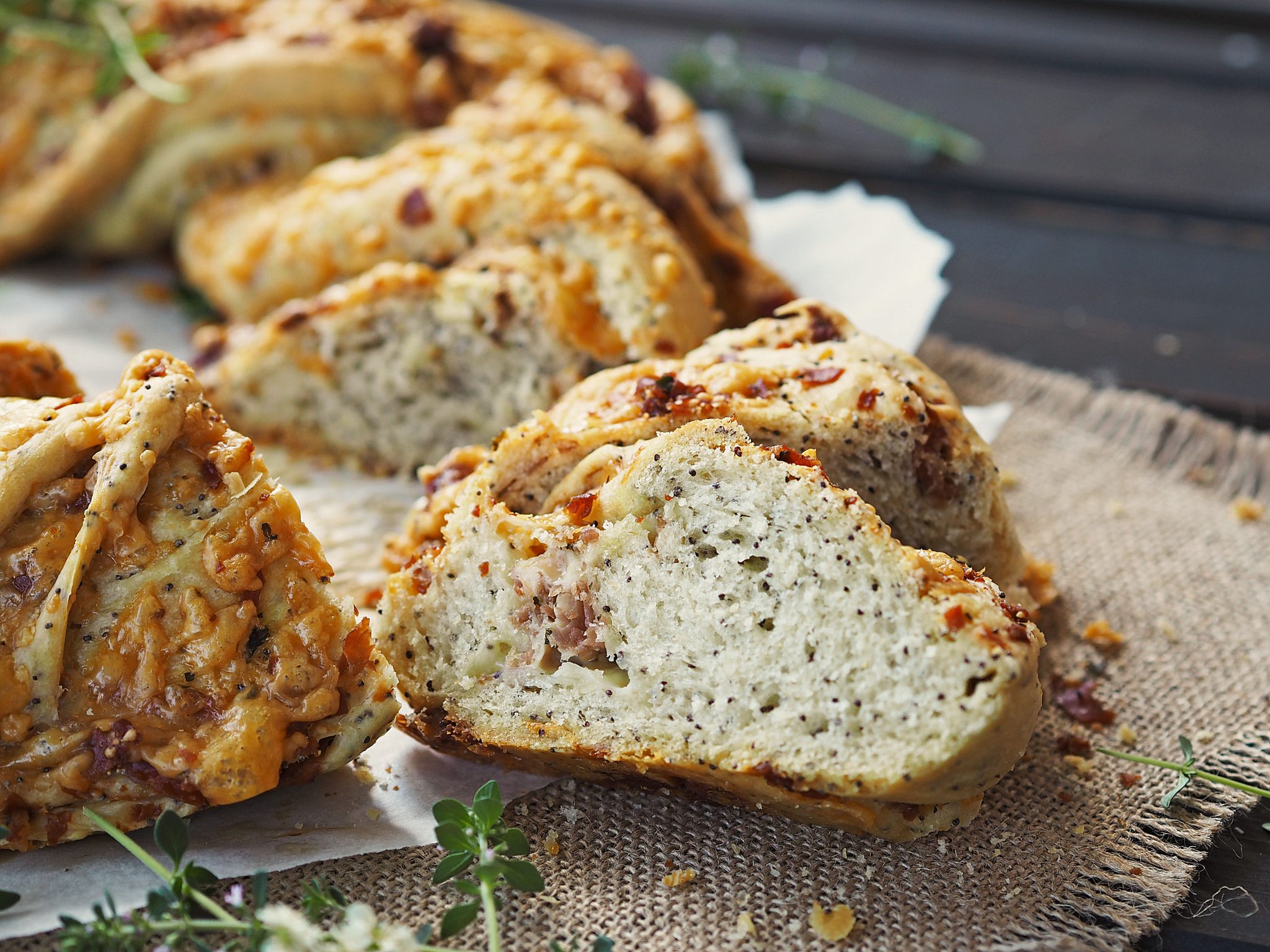 Kranzbrot Schinken Käse Kräuter