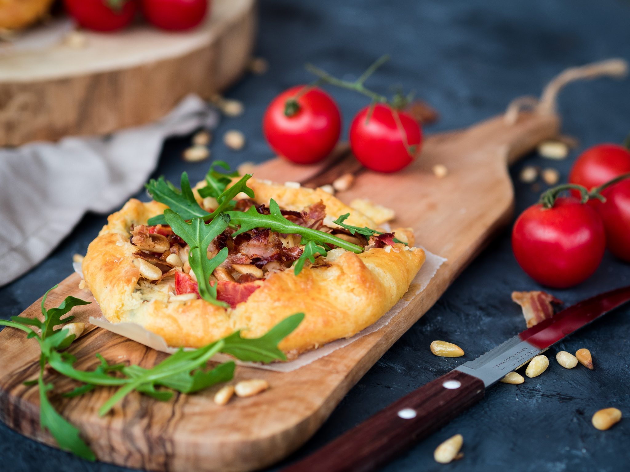 herzhafte Galettes mit Käse