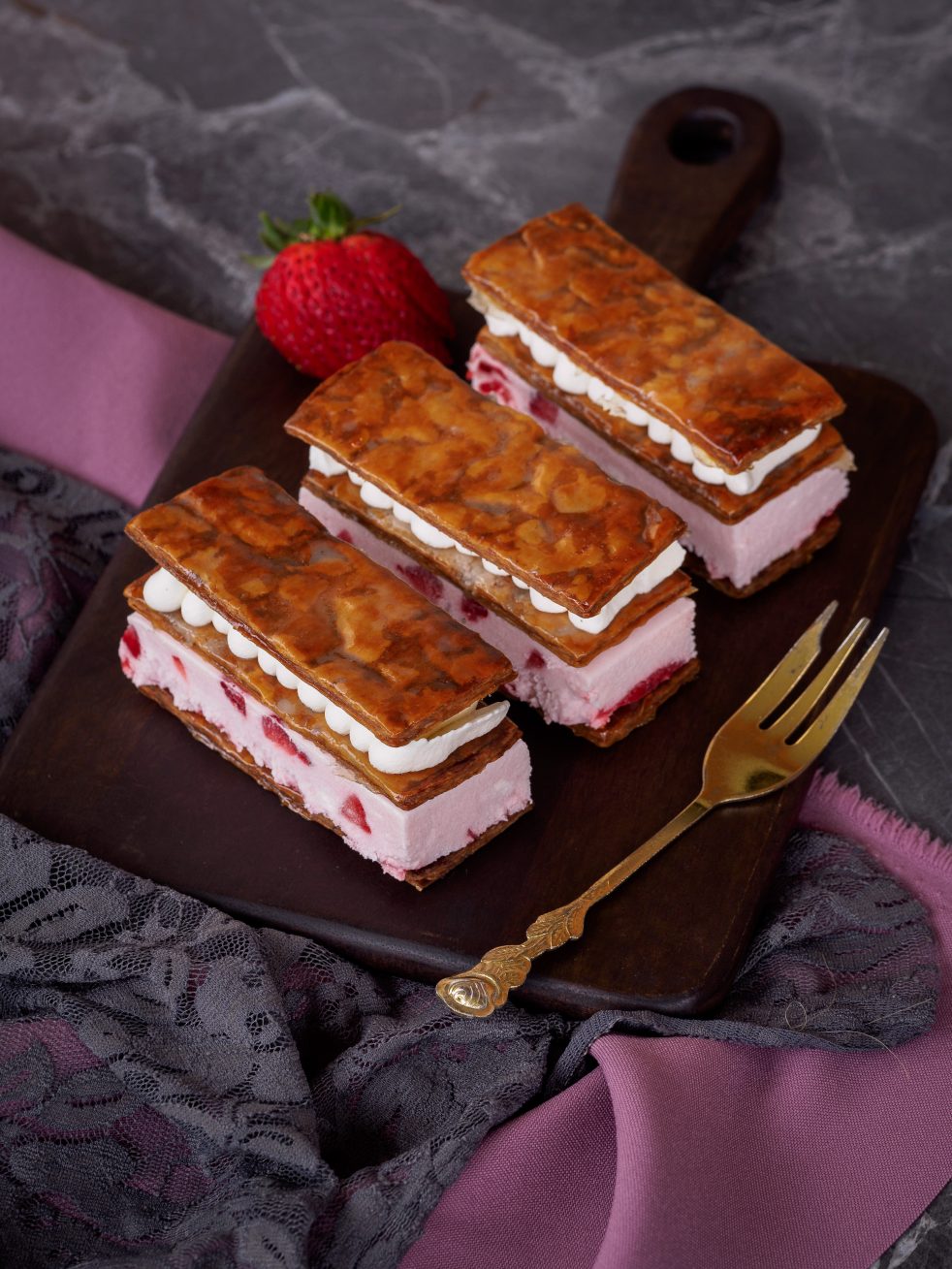 Erdbeer-Millefeuille (Blätterteig-Schnitten) - * what bakes me smile